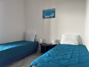 Accès Internet, draps fournis