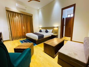 Iron/ironing board, free WiFi, bed sheets - The Grand Fateh Resort and Spa (Udaipur)