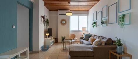 Apartment, 2 Bedrooms, Kitchen, Sea View | Living area | Smart TV, Netflix, streaming services