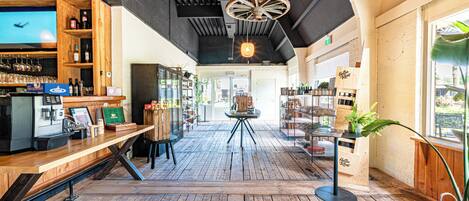 Bar (en la propiedad)