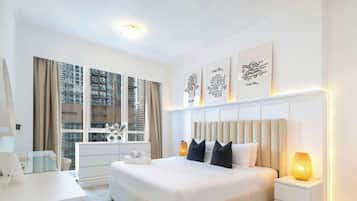 Desk, iron/ironing board, WiFi, bed sheets