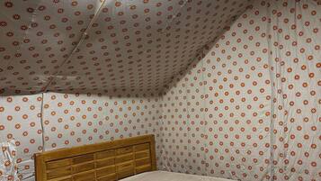 Espace de travail pour ordinateur portable, rideaux occultants