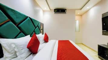 Individually decorated, individually furnished, laptop workspace