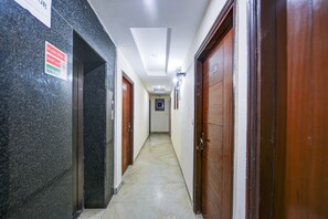 Interior - HOTEL REPOSE VILLA  (New Delhi)