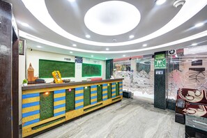 Lobby - HOTEL REPOSE VILLA  (New Delhi)