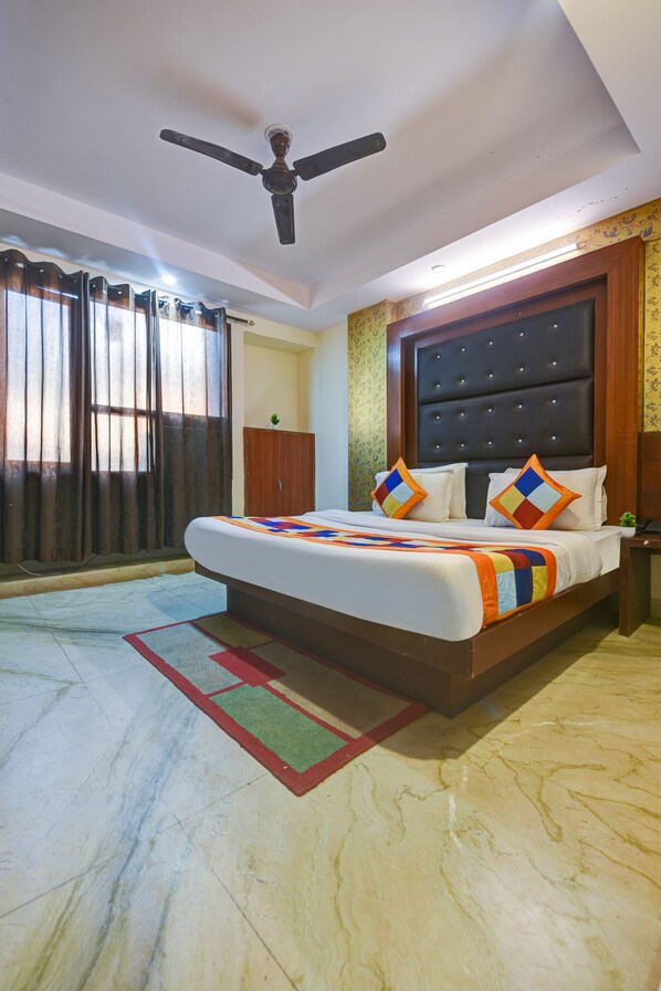Deluxe Double Room | Free WiFi - HOTEL REPOSE VILLA  (new delhi)