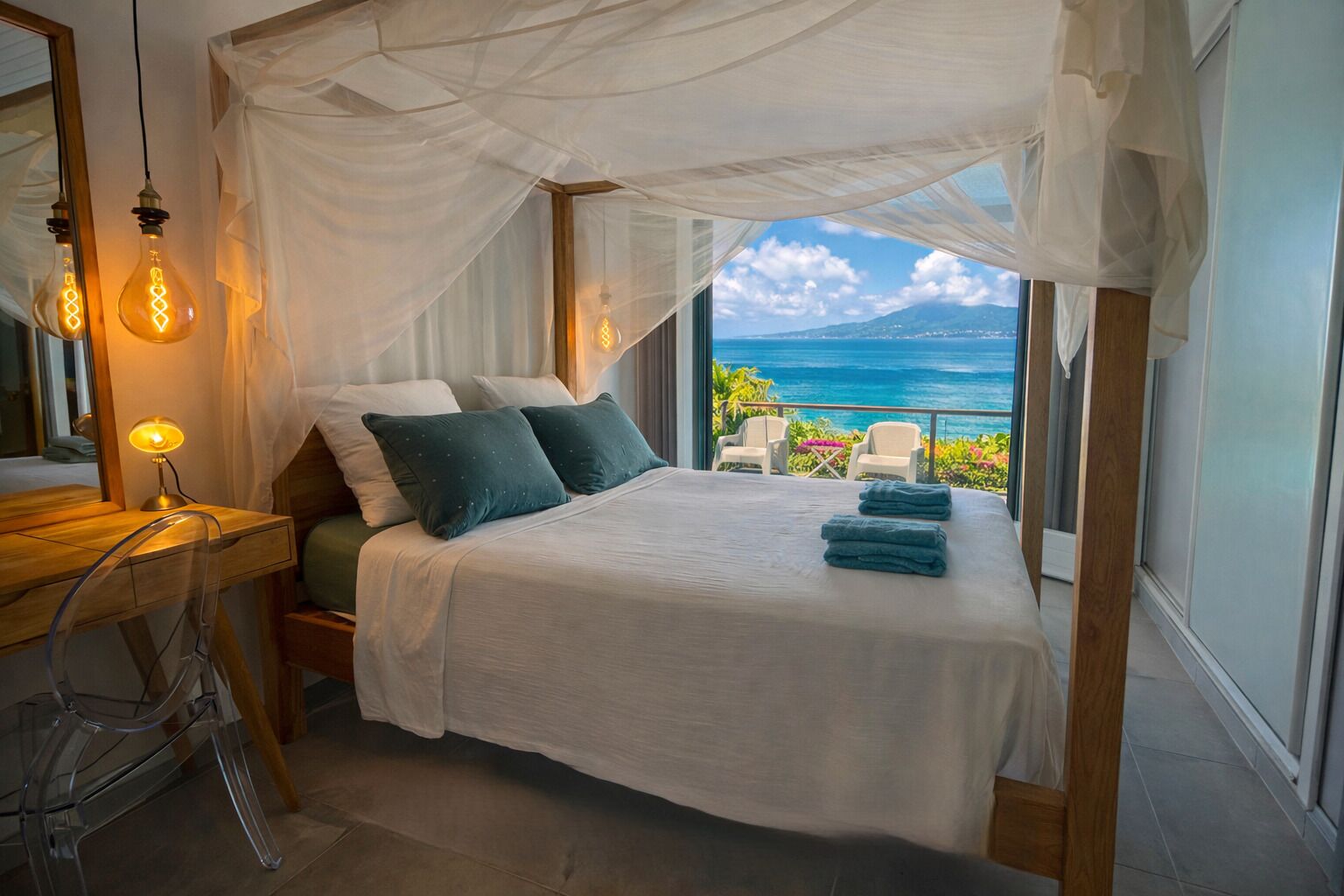 5 soverom, safe på rommet, skrivebord og strykejern/-brett