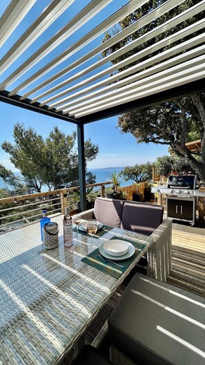 Outdoor dining - Luxury mobile home sea view Domaine de l'Ile d'Or Saint Raphaël (Saint-Raphaël)