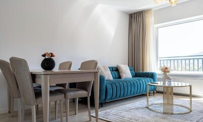 Nest & Rest Brasov - Cozy Apartment