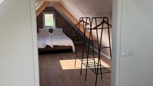 Unclassified image, 2 of 11, button - Will's Ranch - Apartment (Den Helder)