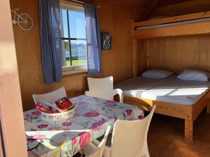 1 bedroom, free WiFi - Boerencamping Duinzoomhoeve - Hooiberghut Altena (Den Helder)