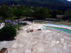 Pool - Holiday Home 'La Maison De Delphine' with Mountain View, Private Pool and Private Terrace (Saint-Martin de l'Arçon)