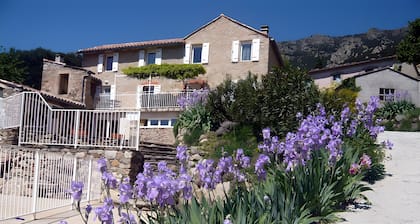 Holiday Home 'La Maison De Delphine' with Mountain View, Private Pool and Private Terrace