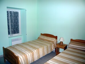 Ferros/tábuas de passar roupa, roupa de cama