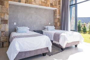 4 chambres, accès à Internet, literie fournie