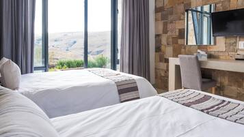 4 chambres, accĂšs Internet, draps fournis