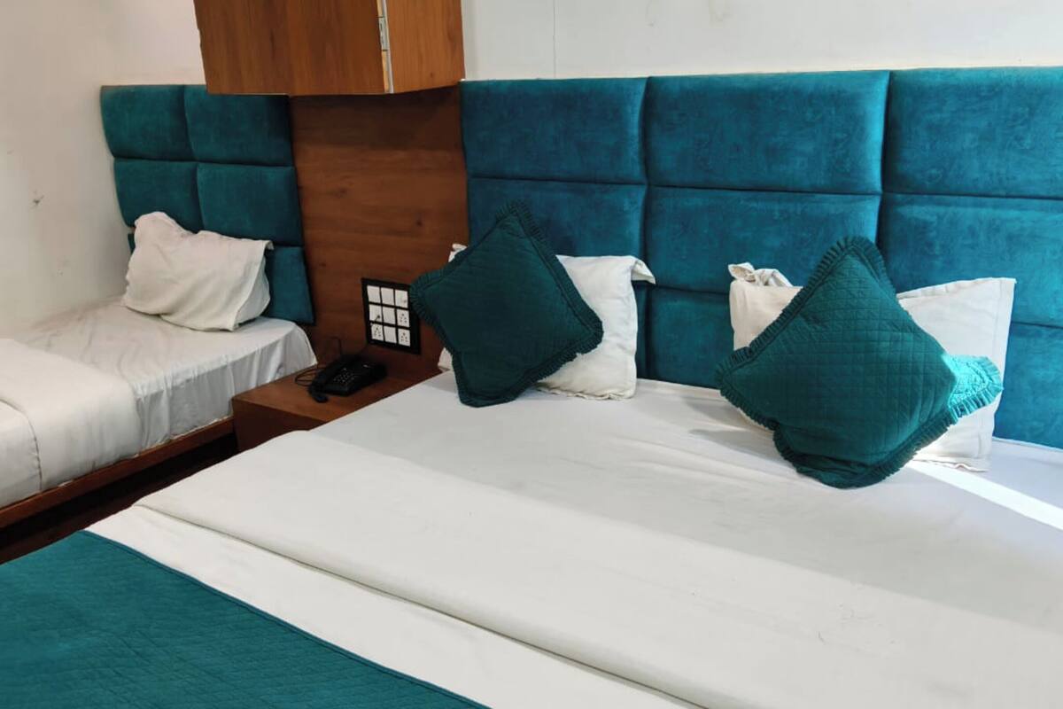 Habitación familiar | Sábanas de algodón egipcio, ropa de cama de alta calidad y edredón