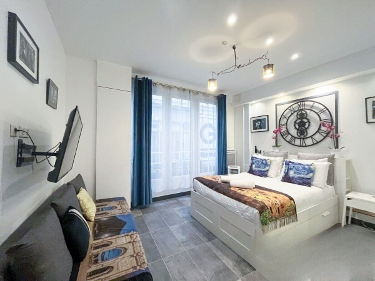 2 bedrooms, desk, iron/ironing board, free WiFi