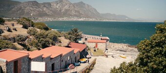 Hermanus Backpackers