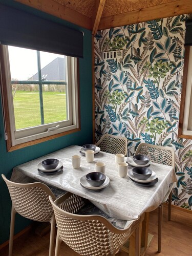 Boerencamping Duinzoomhoeve - Hooiberghut Dina