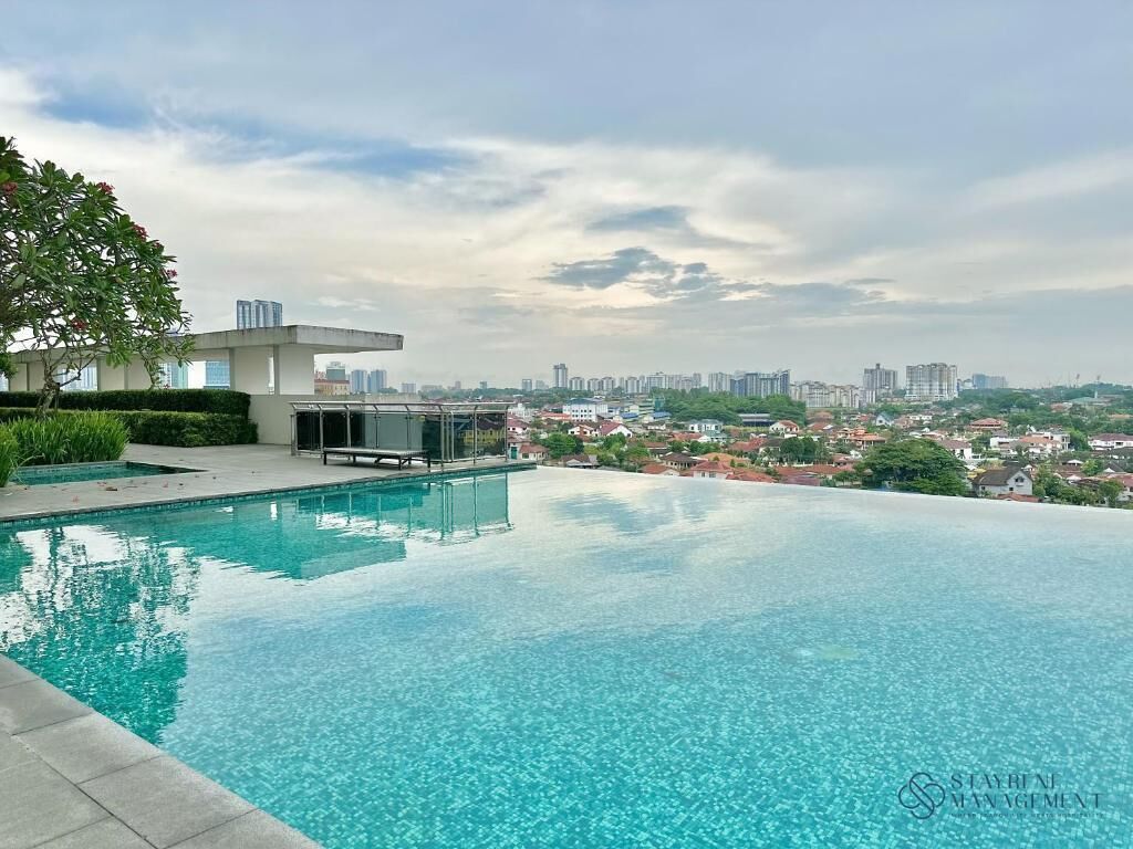 Kolam renang outdoor