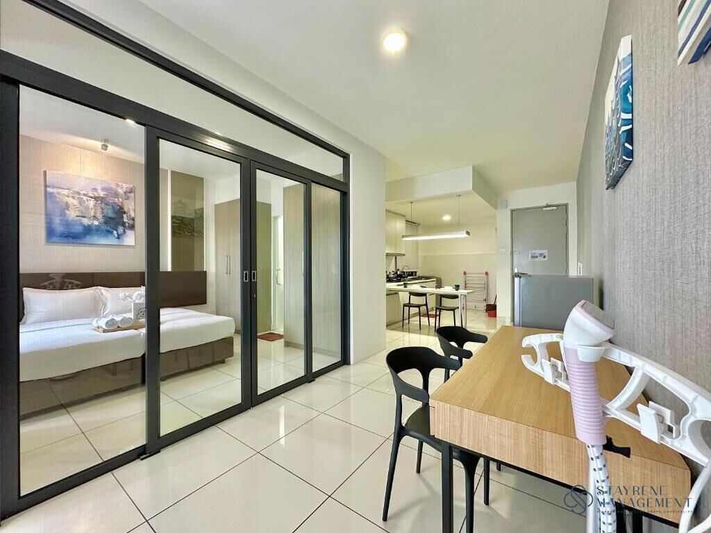 Superior Studio, 2 Single Beds, City View