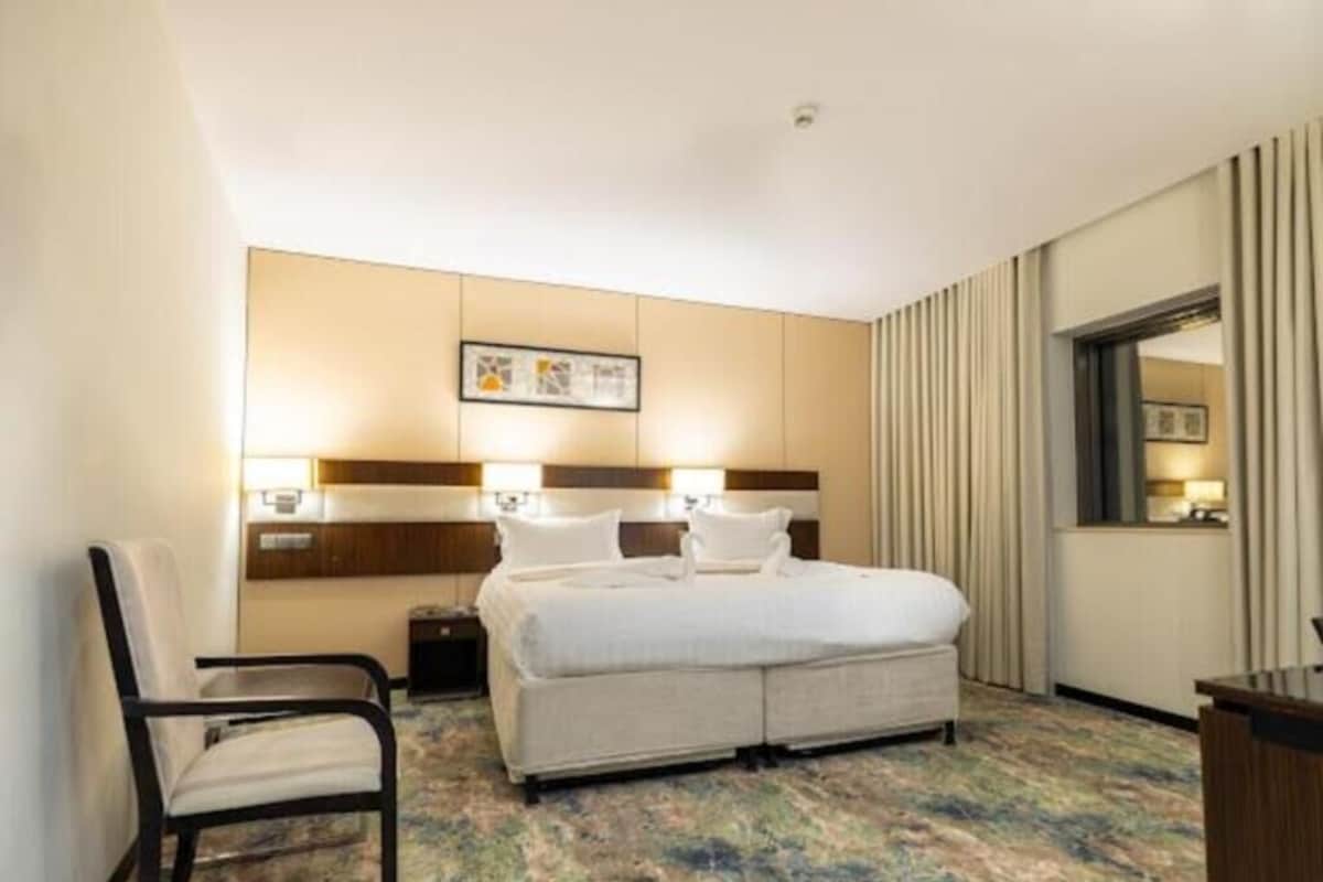 Habitación doble | Sistema de insonorización, wifi gratis, ropa de cama