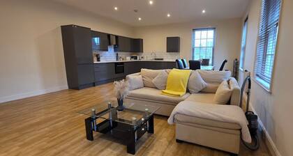 Modern apartment 5 in Town Centre