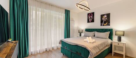 Apartament, vistes a la ciutat | Planxa i posts de planxar i wifi gratuïta