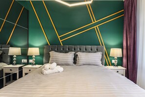 Apartment, City View | Iron/ironing board, free WiFi - MoHost Urban - Apt with Stunning view (Brasov)