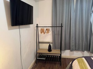 1 bedroom - Modern 1-bedroom Flat in Trendy Leytonstone (London)