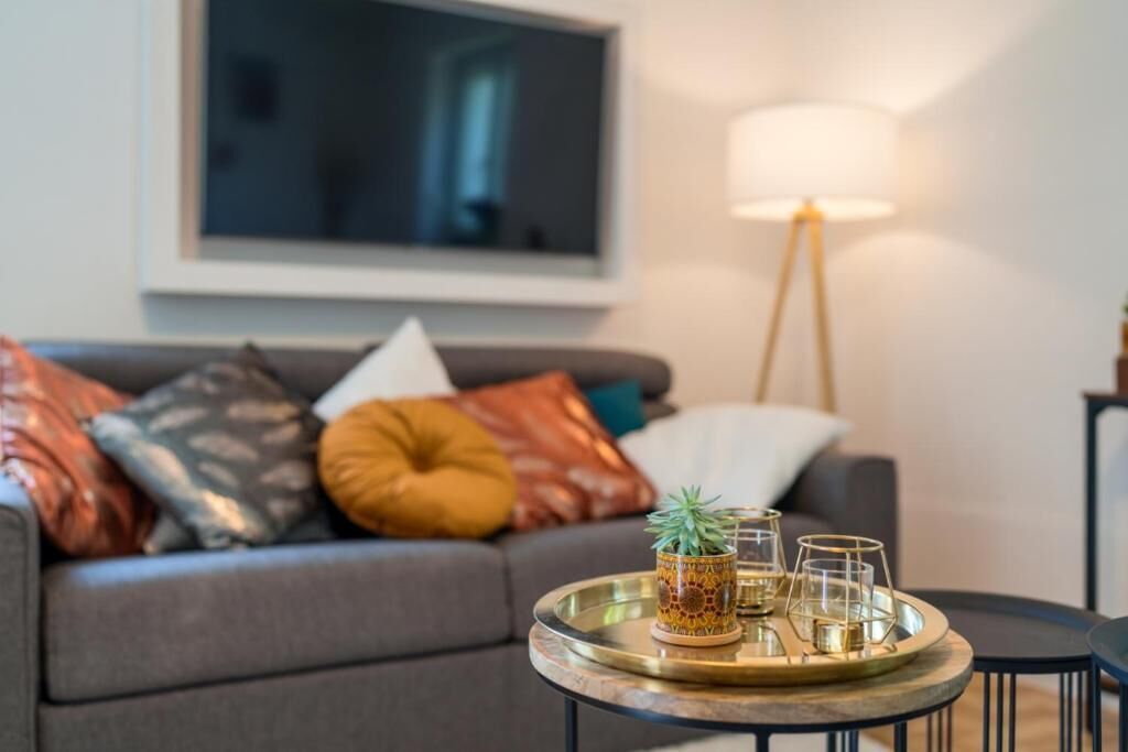 Apartment, Balcony, Garden View | Living area