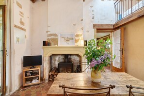 Interior - Charming Cottage in Biron (Biron)