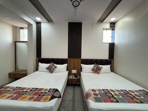 Superior Double Room | Laptop workspace, free WiFi - Hotel Shree Krishna Palace (Bhinmal)