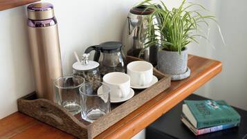 Standard-Doppelzimmer | Pillowtop-Betten, Zimmersafe, Schreibtisch, Bügeleisen/Bügelbrett