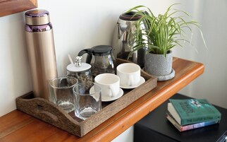 Habitación estándar doble | Colchones con acolchado adicional, caja fuerte, escritorio