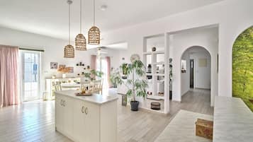 House | Dining