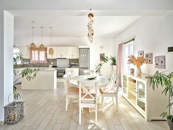 House | Dining - La Belle Casa de Parikia (Paros)