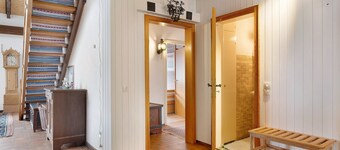 Apartment with Mountain View Steinbühl 4 – Private Terrace and Balcony