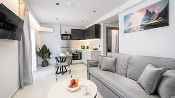 Premium Apartment | Living area | Smart TV
