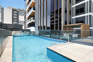 Pool - Luxe Apartment | Pool, Gym, Parking, Sky Rooftop (Newcastle)