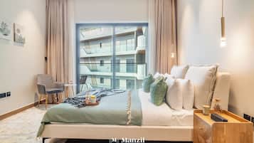 Căn hộ Cao cấp, quang cảnh thành phố | Màn/rèm cản sáng, bàn ủi/dụng cụ ủi quần áo