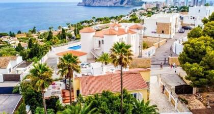 Casa Armonia - La Familia, 2-bedroom apartment with terrace and pool