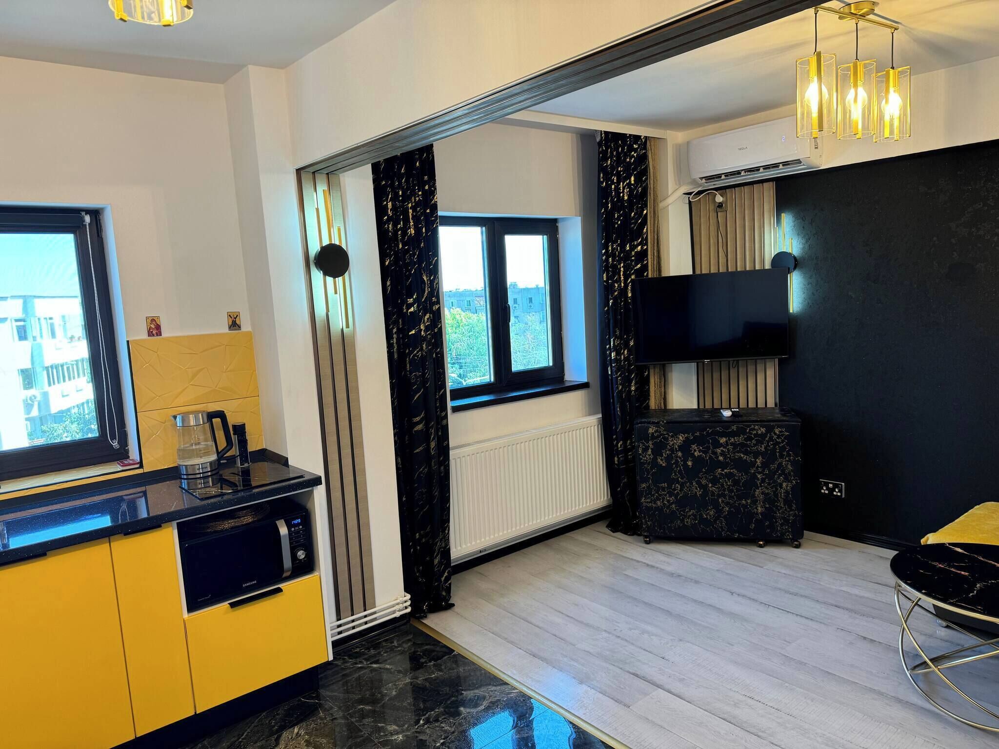 Apartment, 2 Bedrooms, City View | Interior