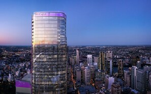 Exterior - High-Floor 2BR Brisbane Apt with River& City Views (Brisbane City)