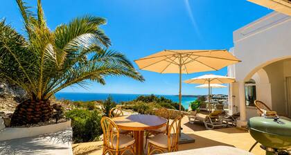 Spectacular Clifftop 180° Oceanview Villa - Salema Beach