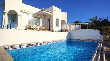 Udendørs pool, opvarmet pool