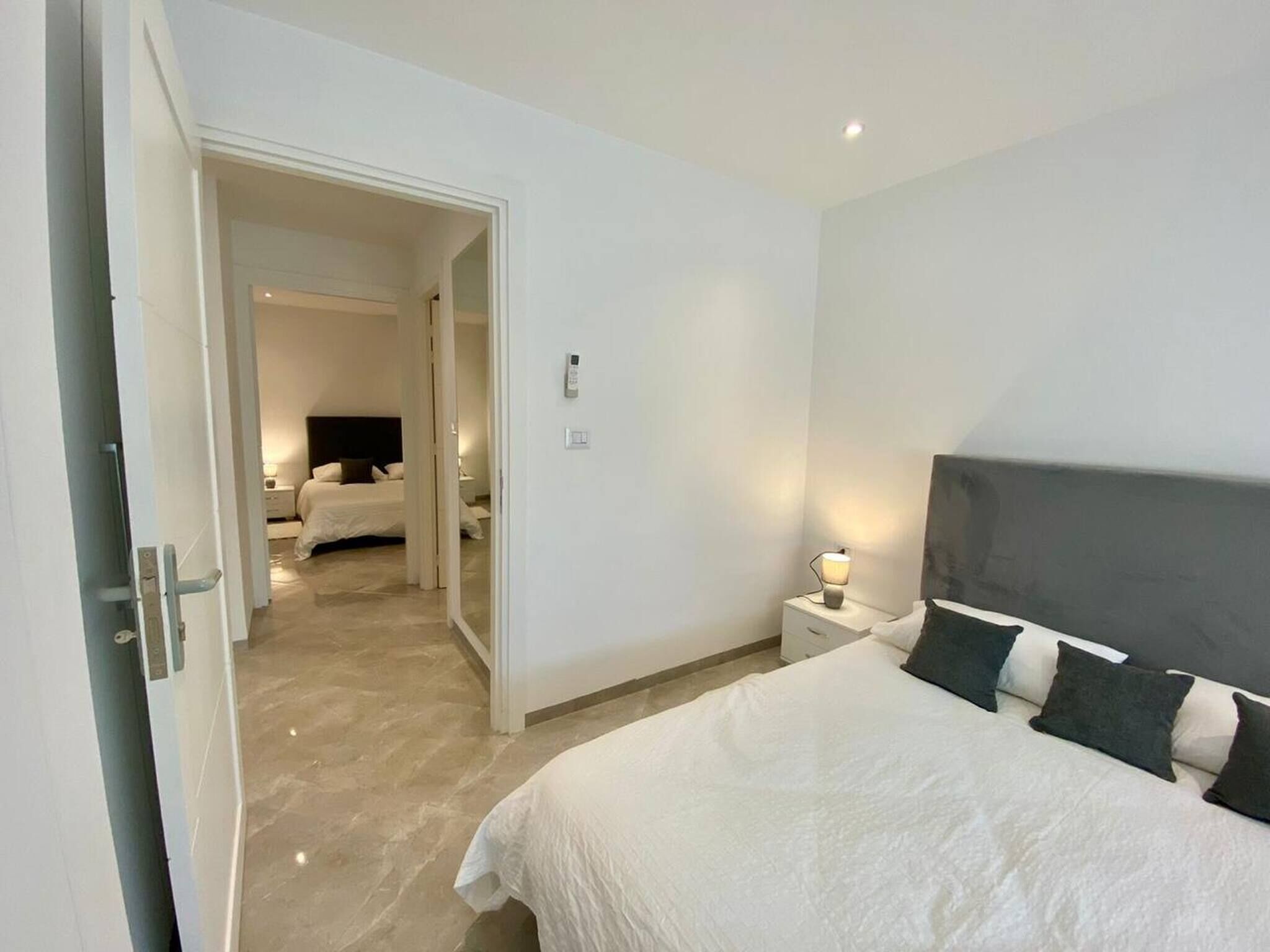 2 عدّة غرف نوم