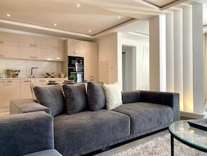 Appartement, 2 chambres, fumeur, balcon | Salle de séjour