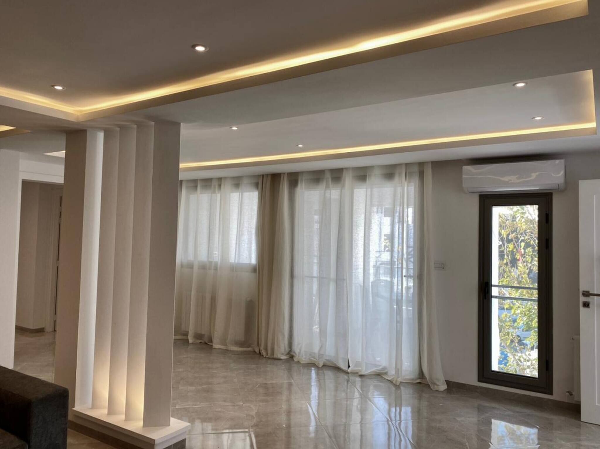 Apartment, 2 Bedrooms, Smoking, Balcony | Interior
